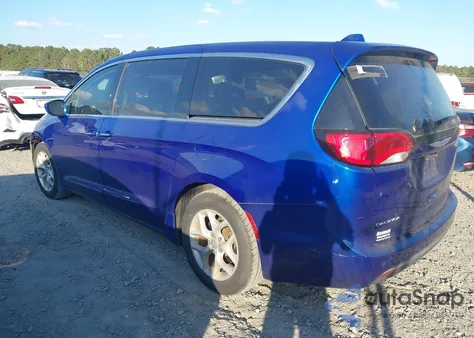 2018 Chrysler Pacifica Touring Plus z USA, uszkodzony, nr VIN 2C4RC1FG2JR227982